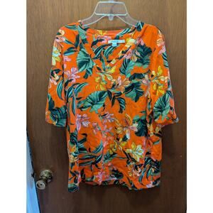 Chico's tropical floral v-neck t-shirt